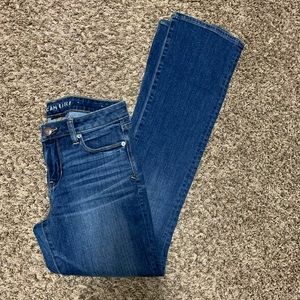 NWOT - AE Skinny Kick Jeans